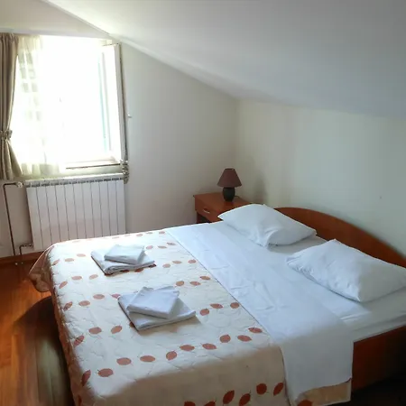 Zaratina Apartment